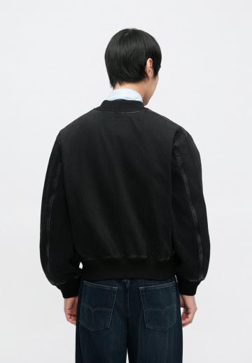 Джинсовая куртка