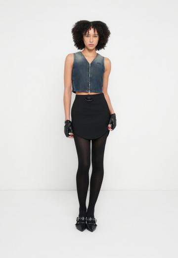 Джинсовая жилетка