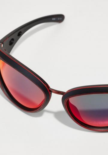 Солнечные очки