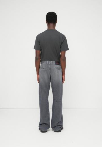 Свободные джинсы