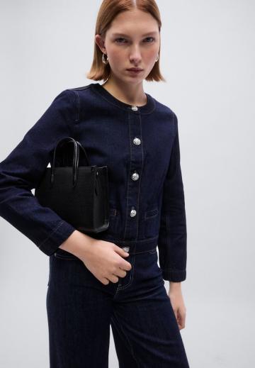 Джинсовая куртка