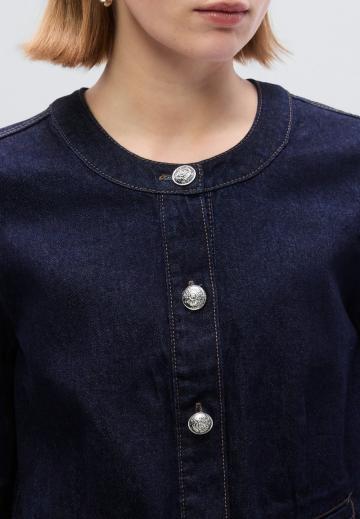 Джинсовая куртка