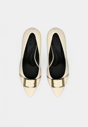 Туфли на высоком каблуке