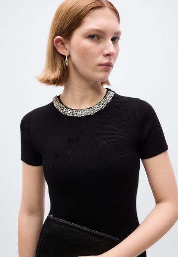 Платье футляр