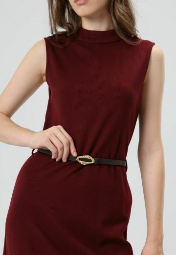 Вязаное платье