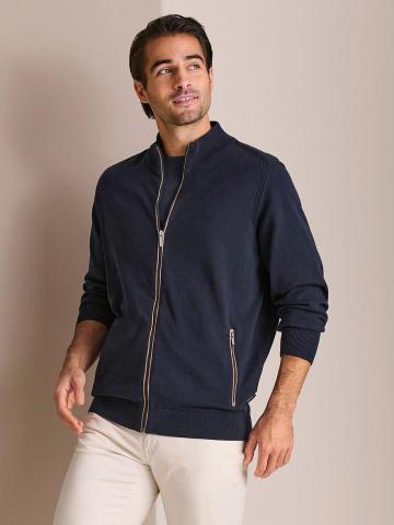 Вязаная кофта