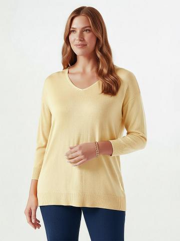 Пуловер с вырезом V