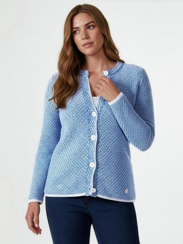 Вязаная кофта