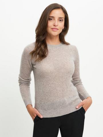 Пуловер с круглым вырезом