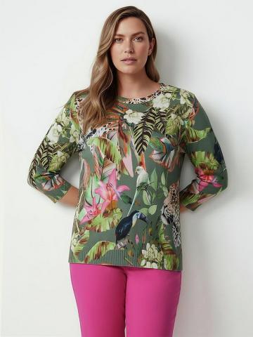 Пуловер с круглым вырезом