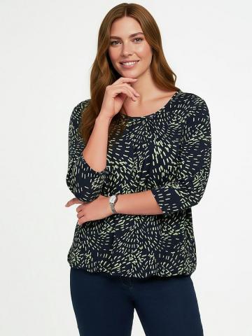 Кофта с круглым вырезом