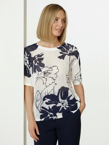 Пуловер с круглым вырезом