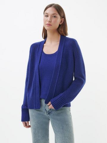 Вязаная кофта