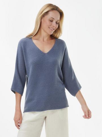 Пуловер с вырезом V