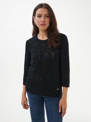 Пуловер с круглым вырезом