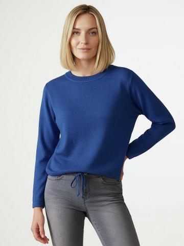 Пуловер с круглым вырезом