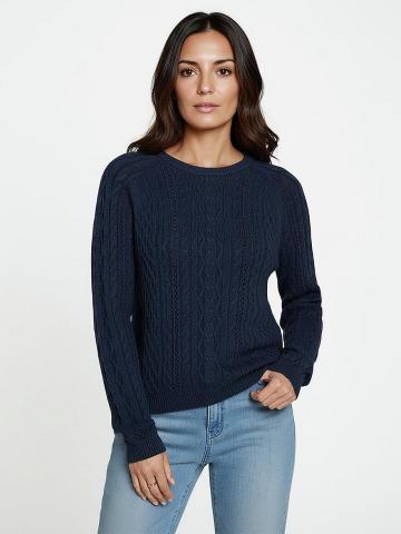 Пуловер с круглым вырезом