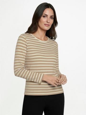 Кофта с круглым вырезом