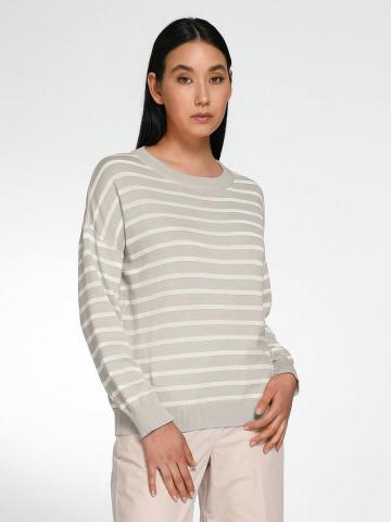 Пуловер с круглым вырезом