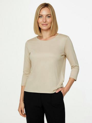 Кофта с круглым вырезом