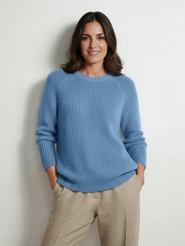 Пуловер с круглым вырезом