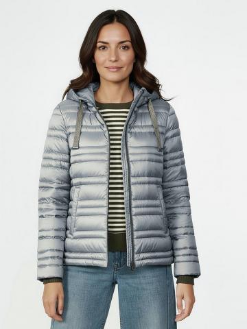 Стеганая куртка