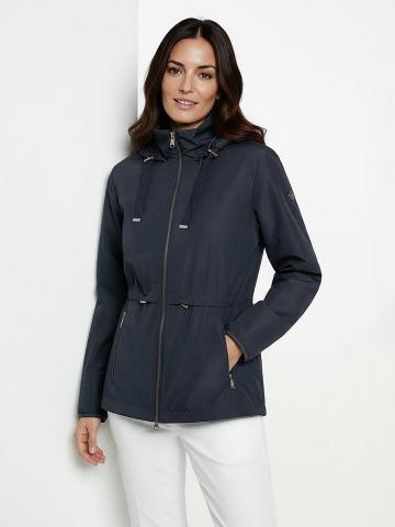 Короткое пальто