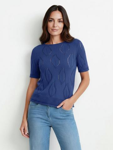 Пуловер с круглым вырезом