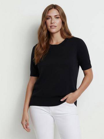 Пуловер с круглым вырезом