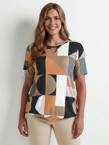 Кофта с круглым вырезом