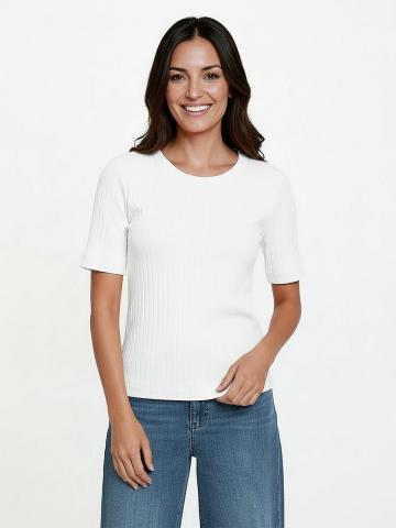 Кофта с круглым вырезом