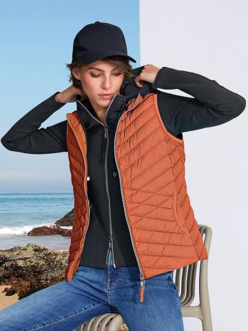 Утепленная жилетка