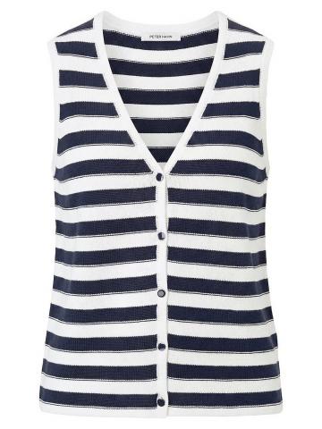 Вязаная жилетка