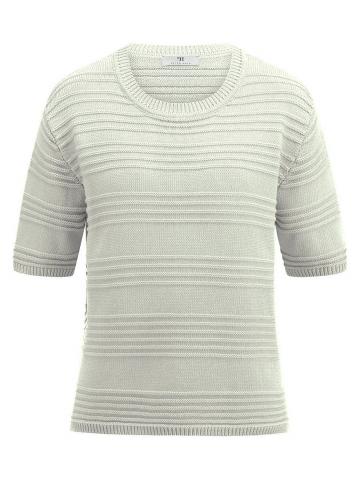 Пуловер с круглым вырезом