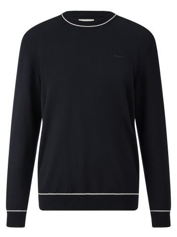 Пуловер с круглым вырезом