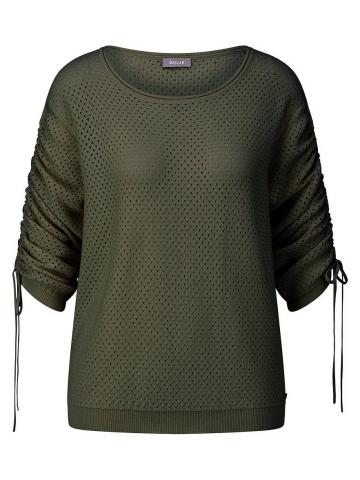 Пуловер с круглым вырезом