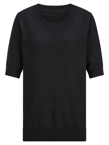 Пуловер с круглым вырезом