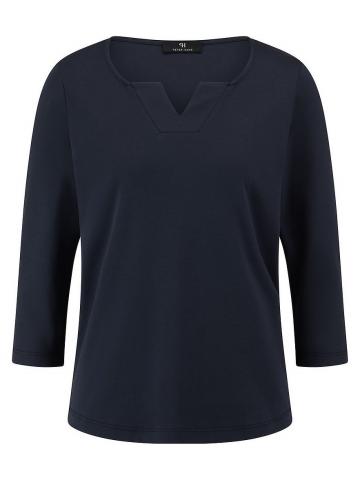 Кофта с круглым вырезом