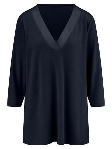 Кофта с вырезом V