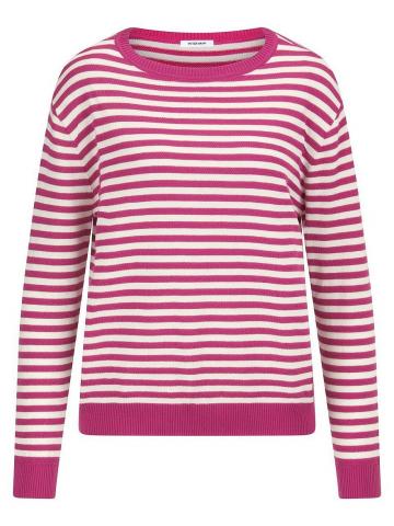 Пуловер с круглым вырезом