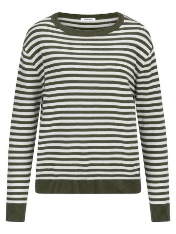 Пуловер с круглым вырезом