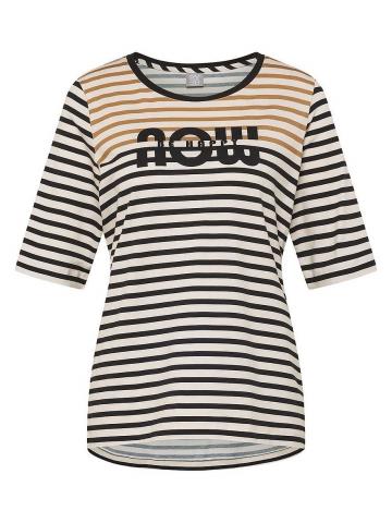 Кофта с круглым вырезом