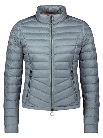 Стеганая куртка