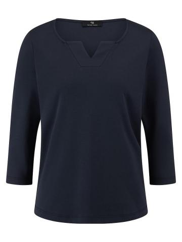 Кофта с круглым вырезом