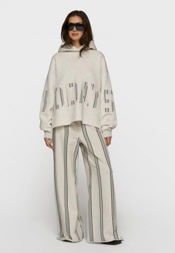 Пуловер с капюшоном