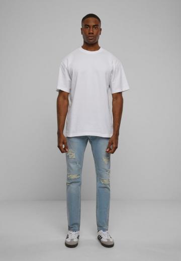 Узкие джинсы