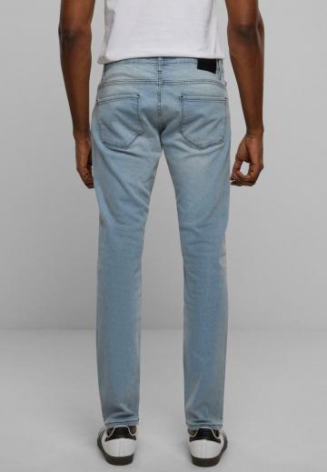 Узкие джинсы