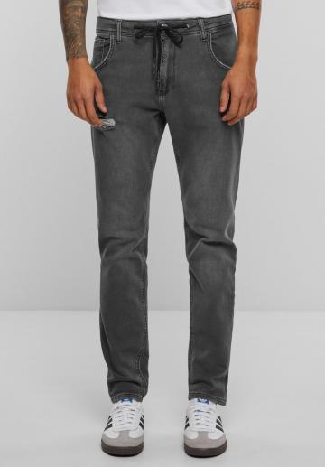 Узкие джинсы