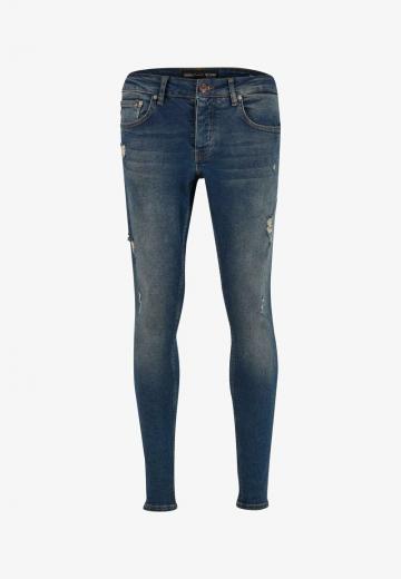 Узкие джинсы