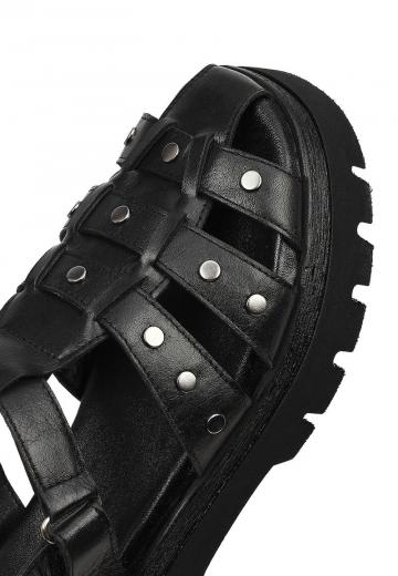 Босоножки на платформе